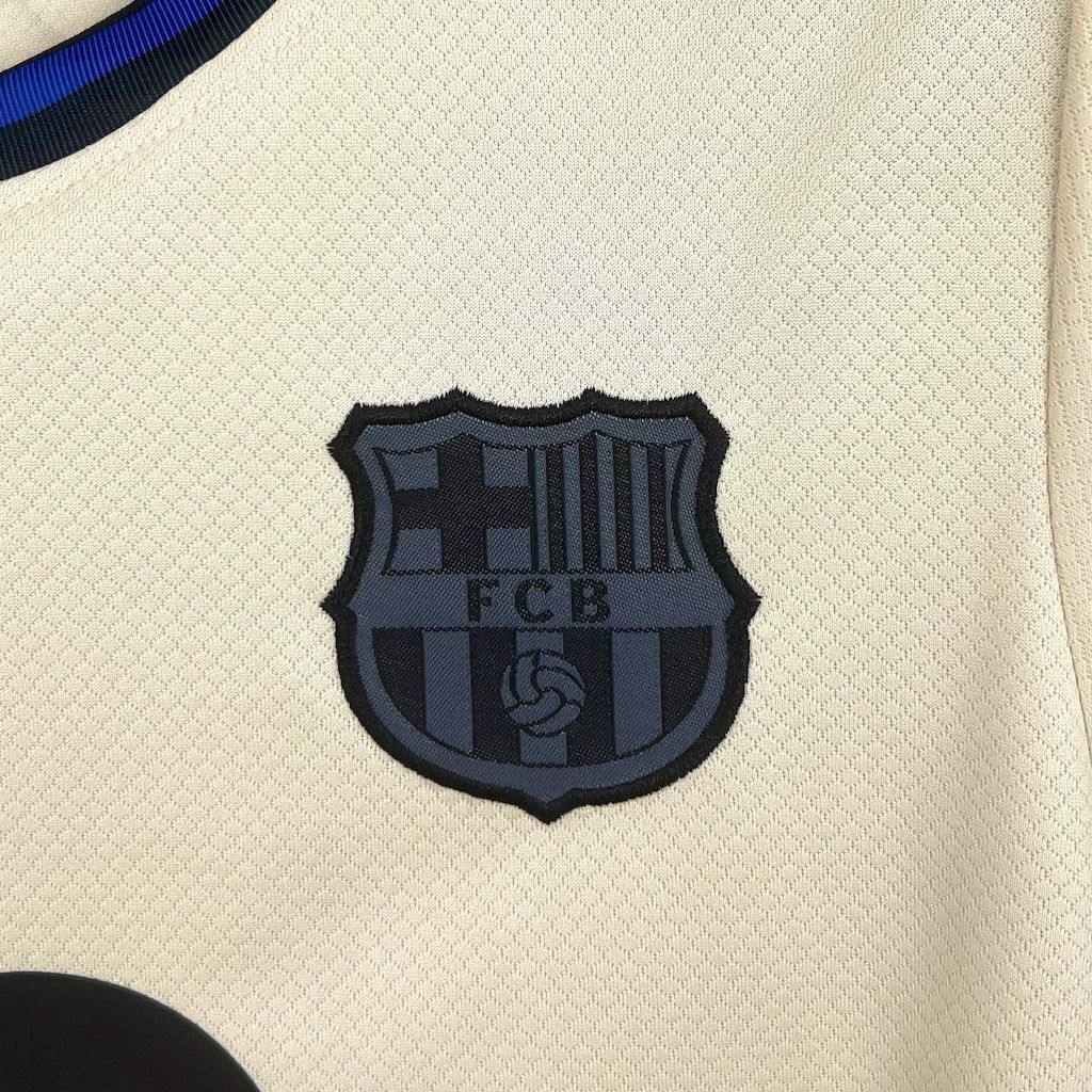 25/26 Barcelona Away Kids Kit