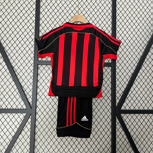 06/07 AC Milan home kids kit