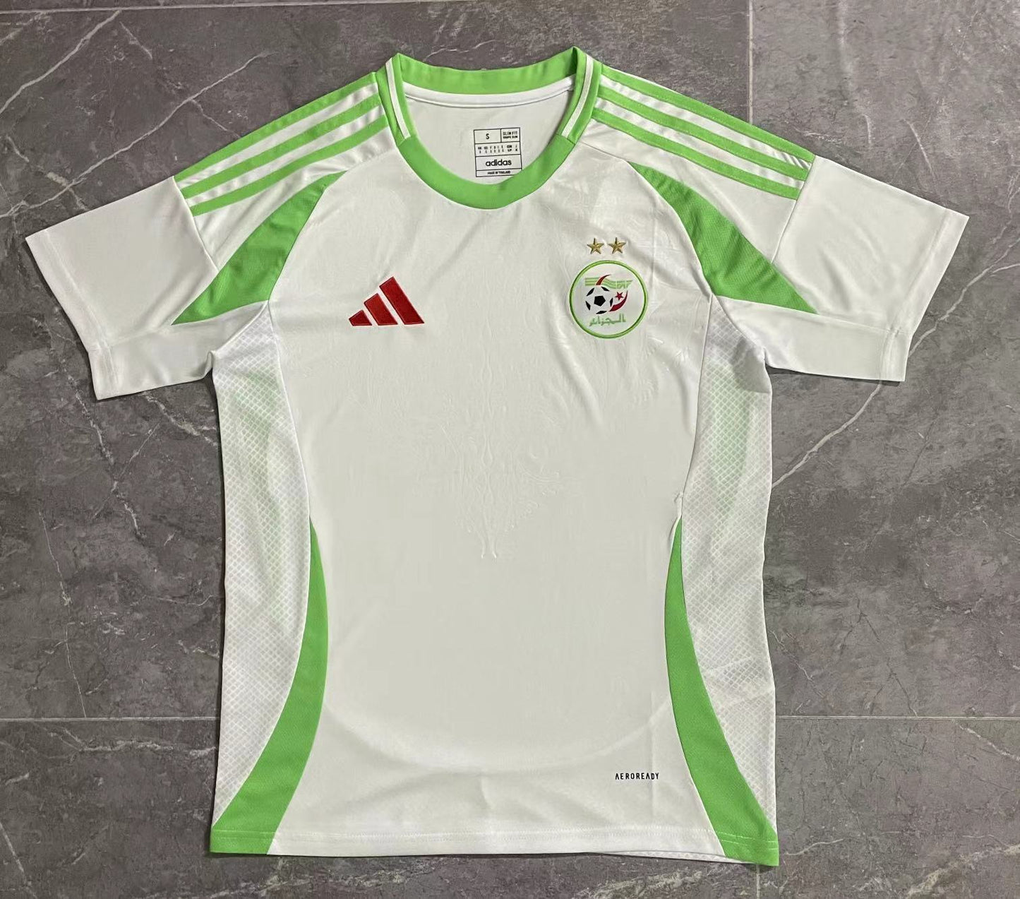 Maillot domicile Algérie 24/25
