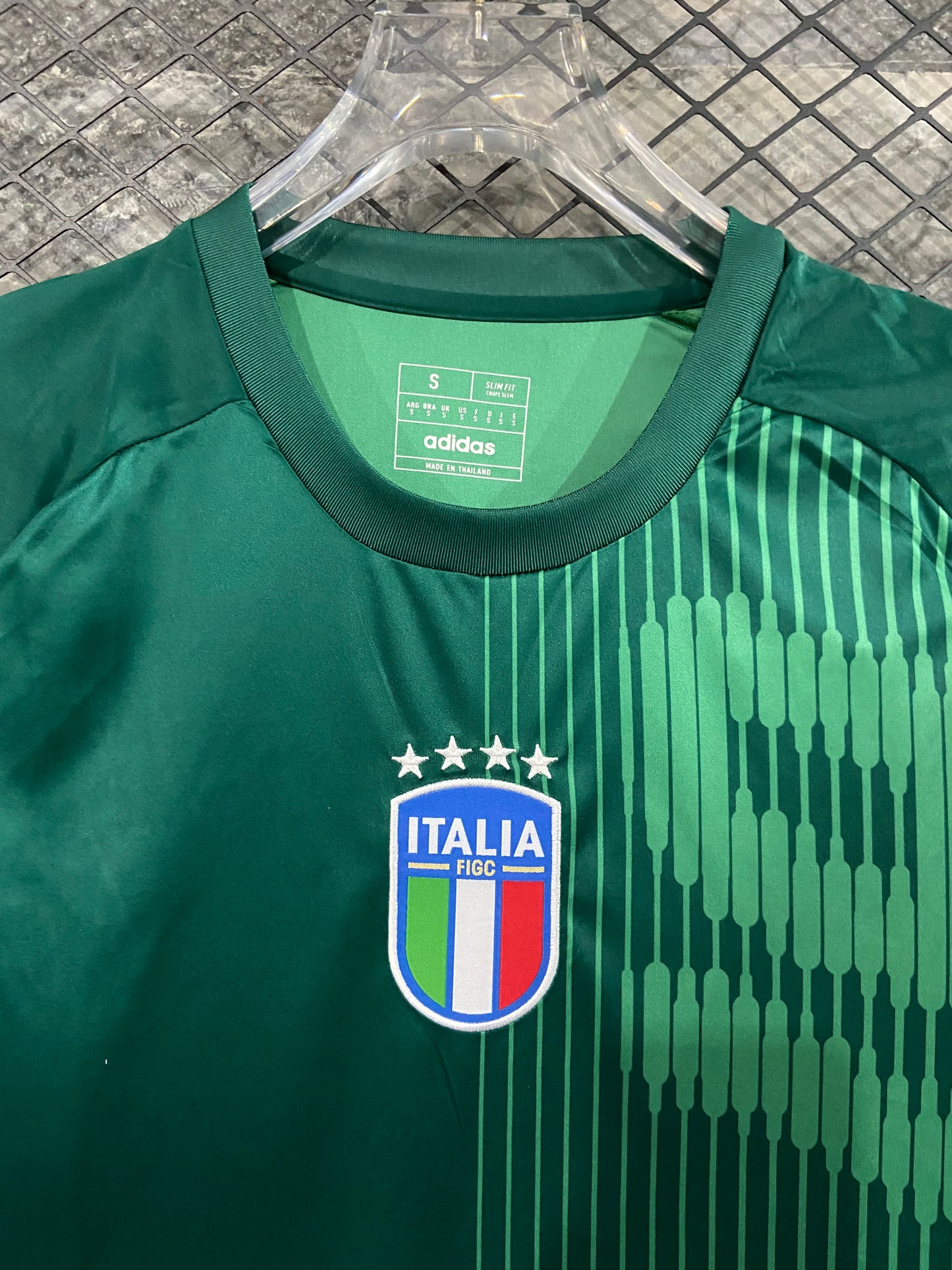 Maillot d'entraînement pré-match vert italien 24/25