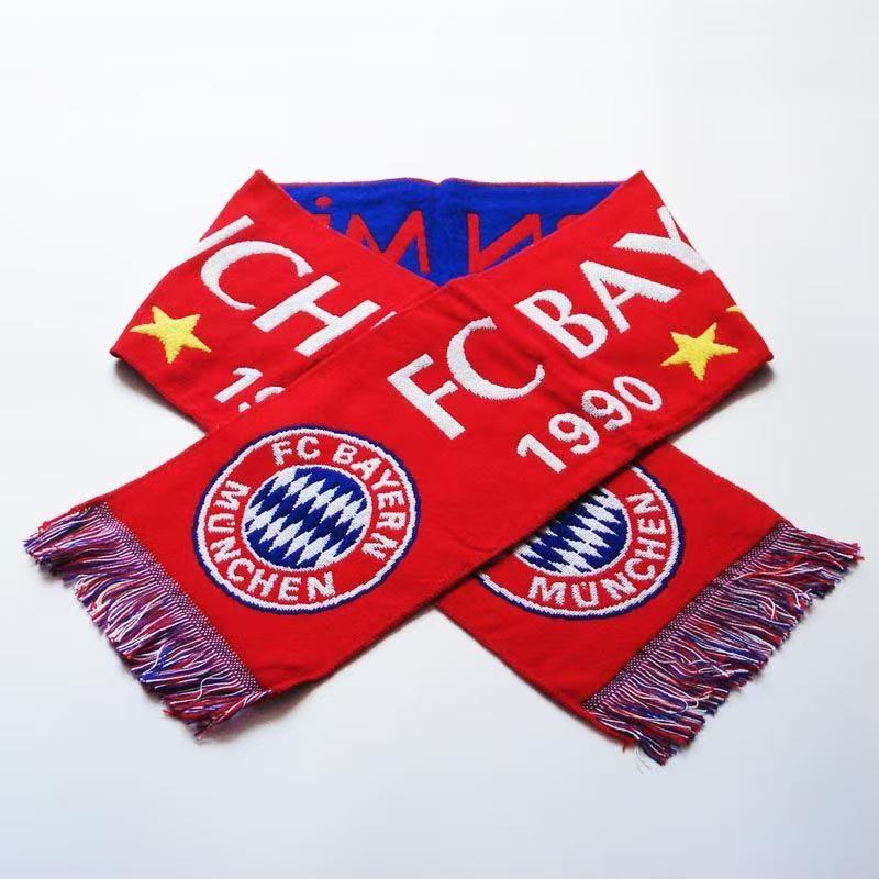 Bayern scarf