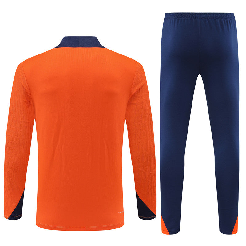 Ensemble orange hollandais 24/25
