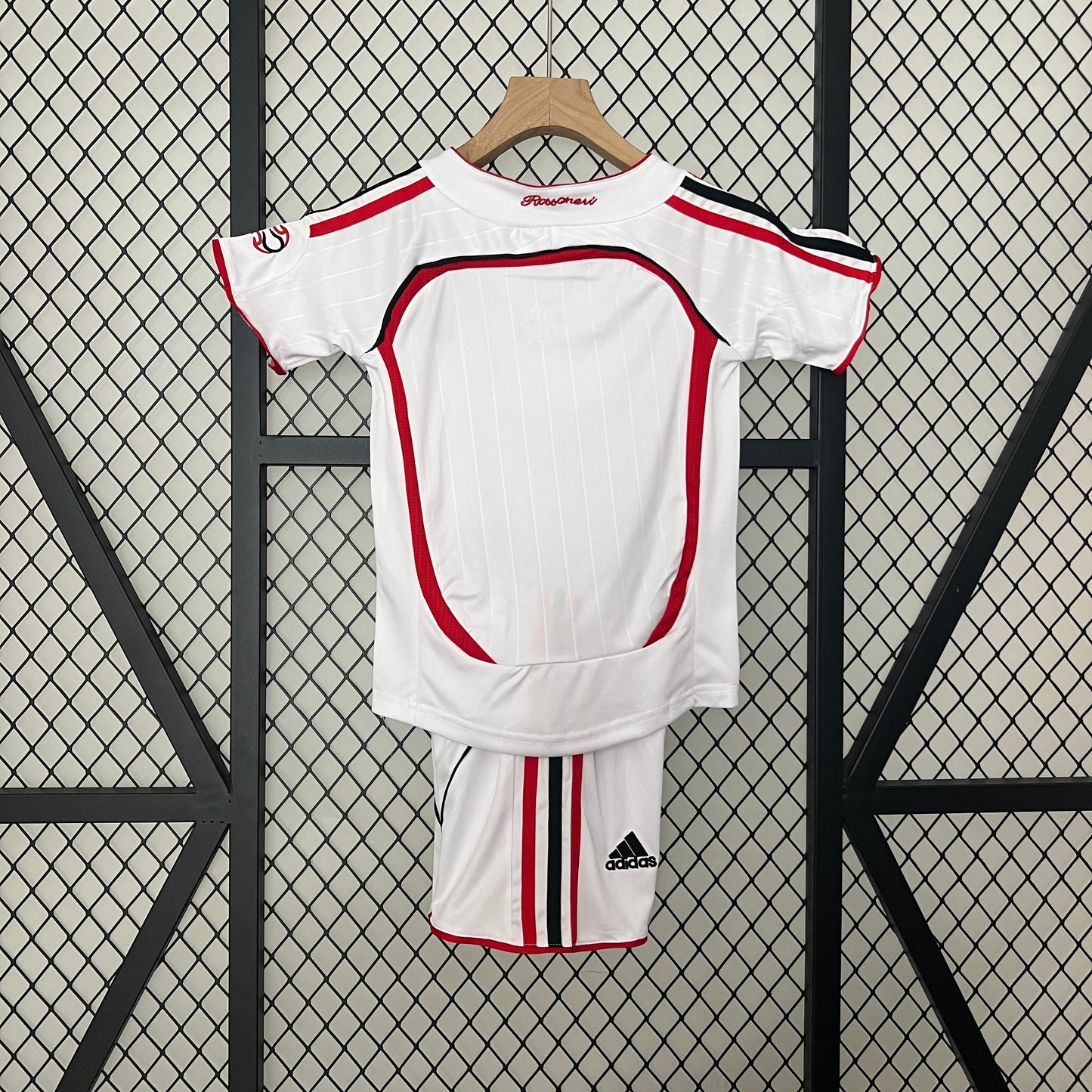 06/07 AC Milan away kids kit