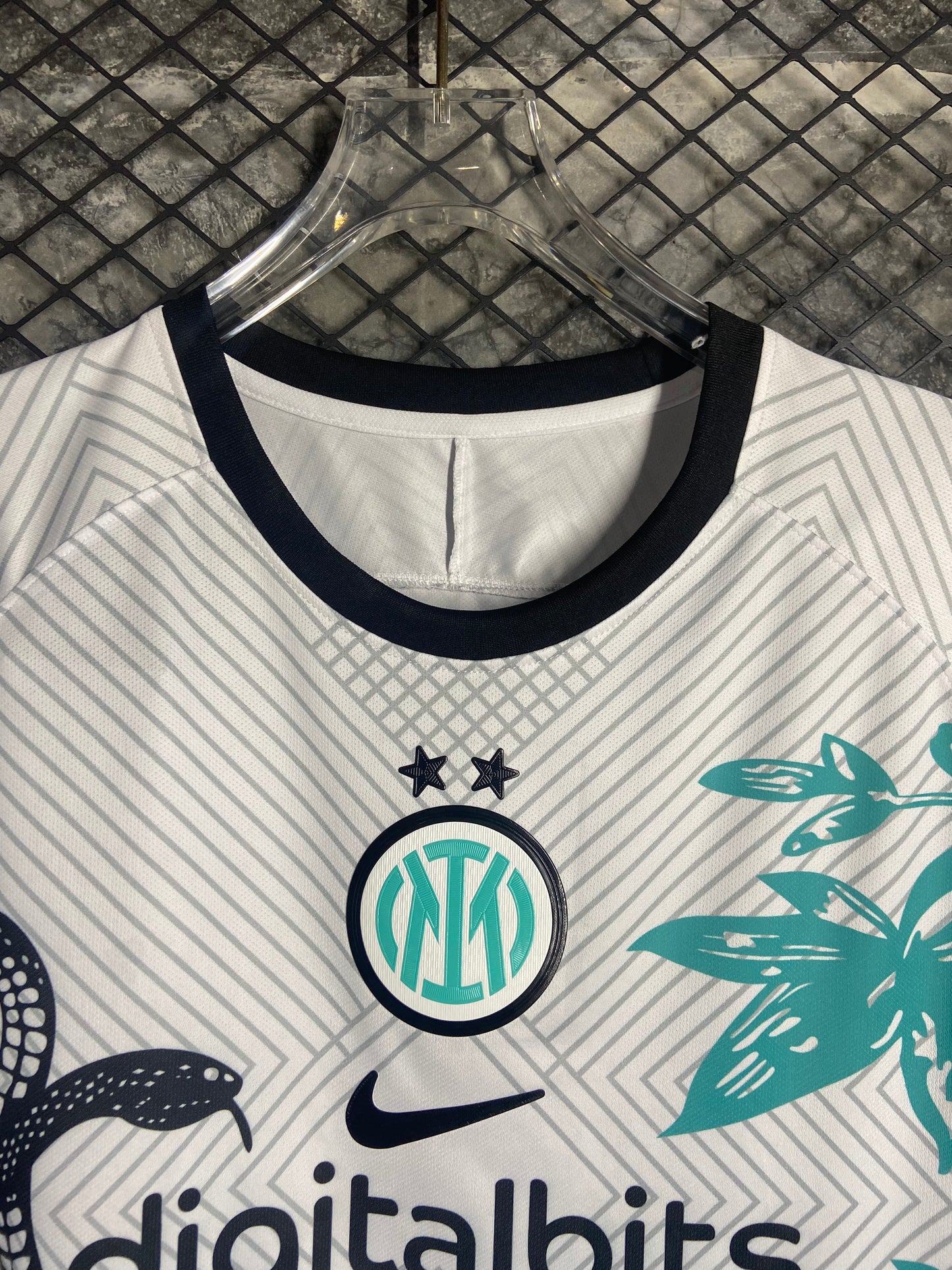 Maillot d'entraînement pré-match Inter Milan Double Black Snake White 24/25