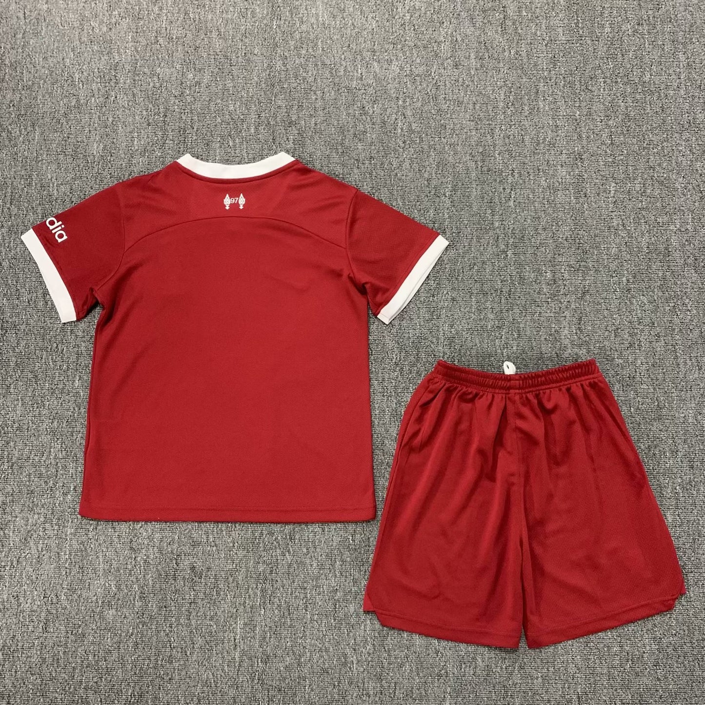 23-24 Liverpool Home Kids Set