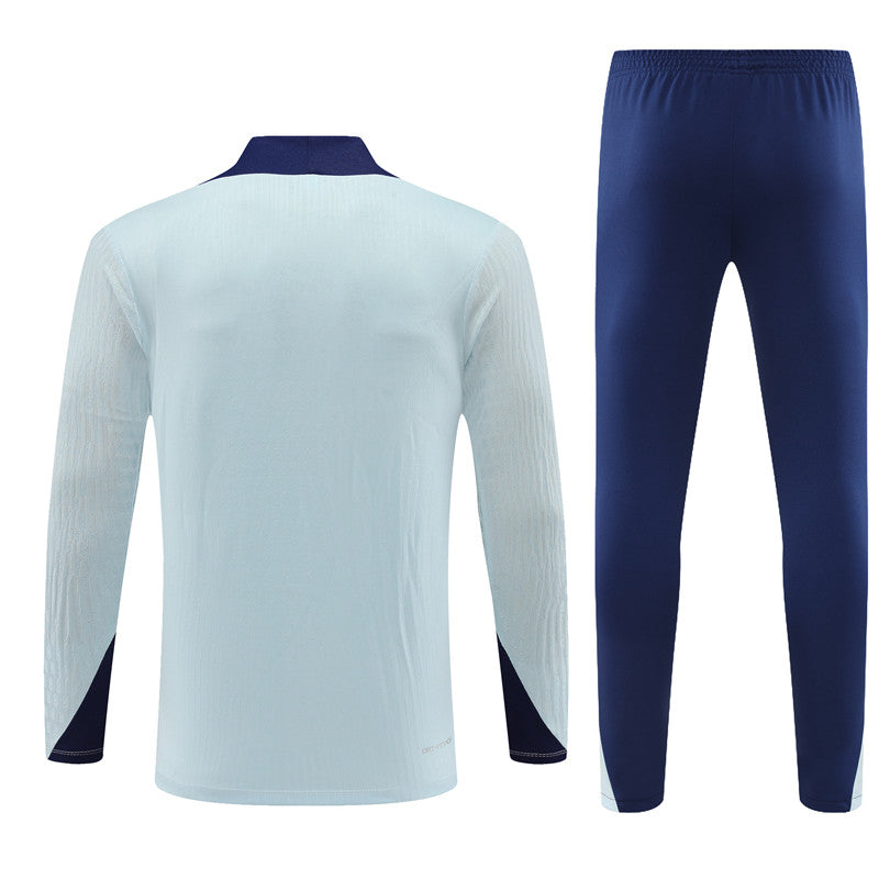 Ensemble bleu clair français 24/25