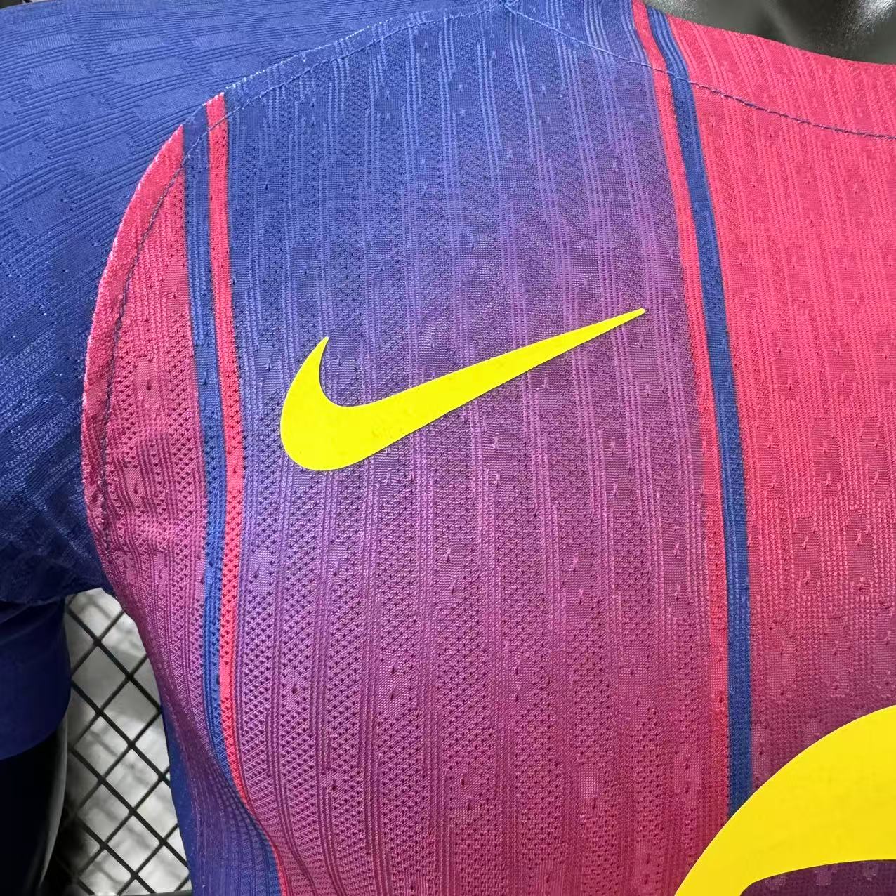 25/26 Barcelona home jersey