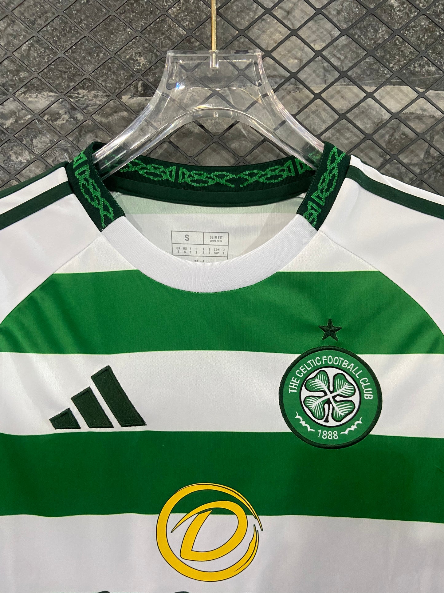 Maillot domicile des Celtics 24/25
