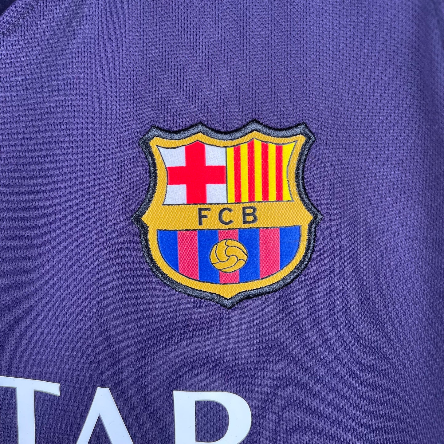 16/17  Barcelona Away Jersey