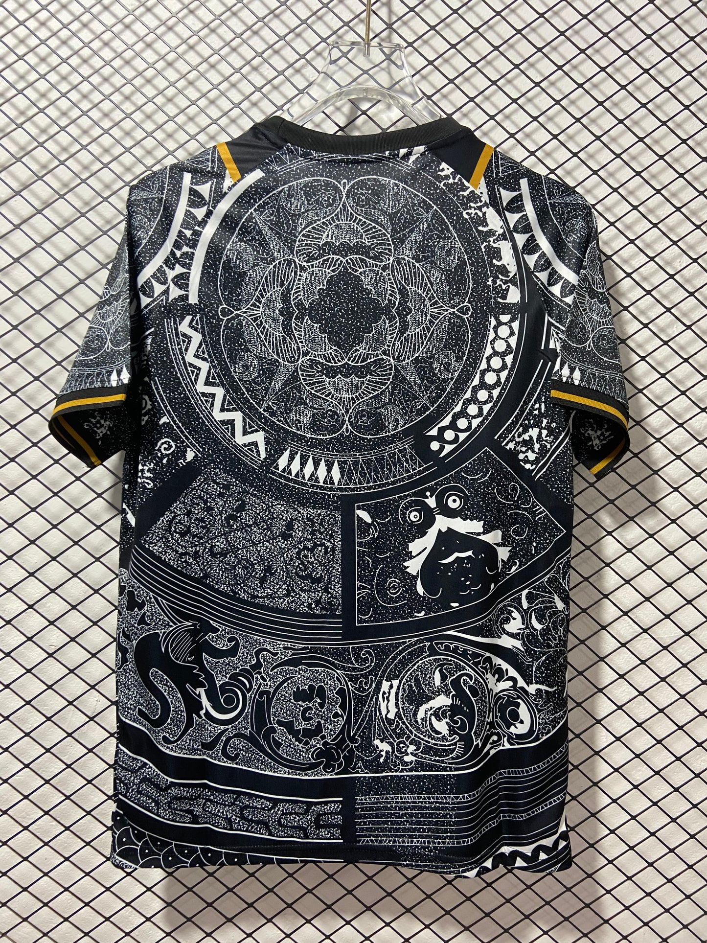 23/24 Italian concept black