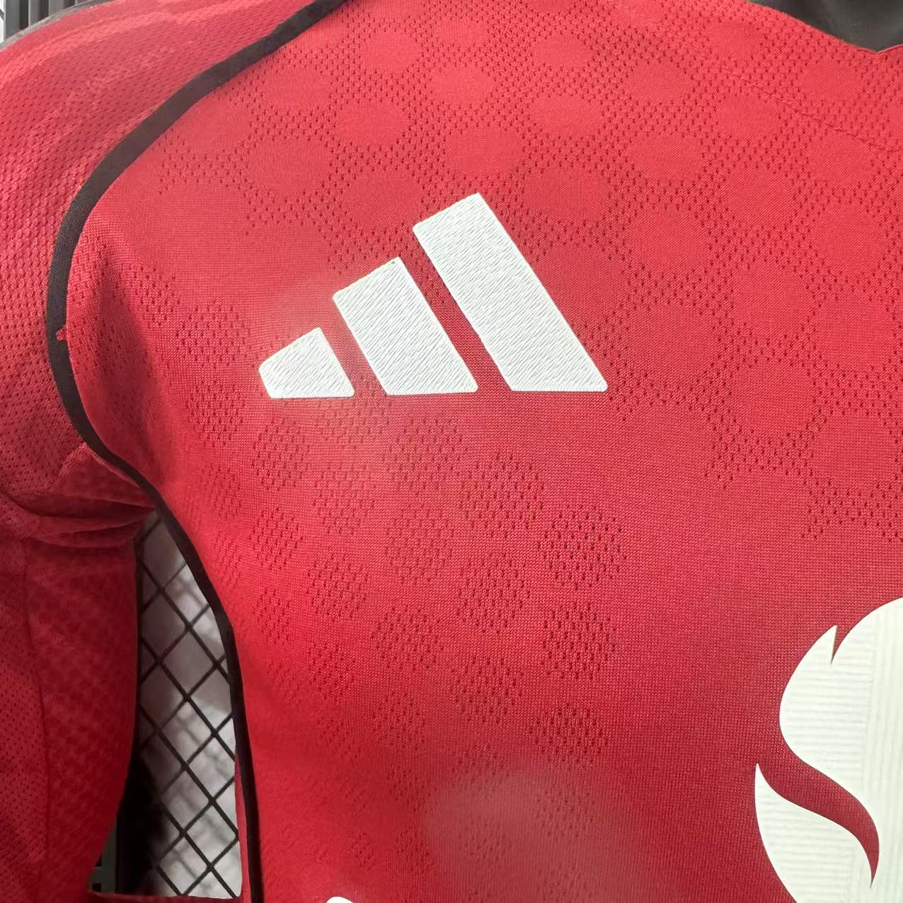 25/26 Manchester United home long-sleeved shirt