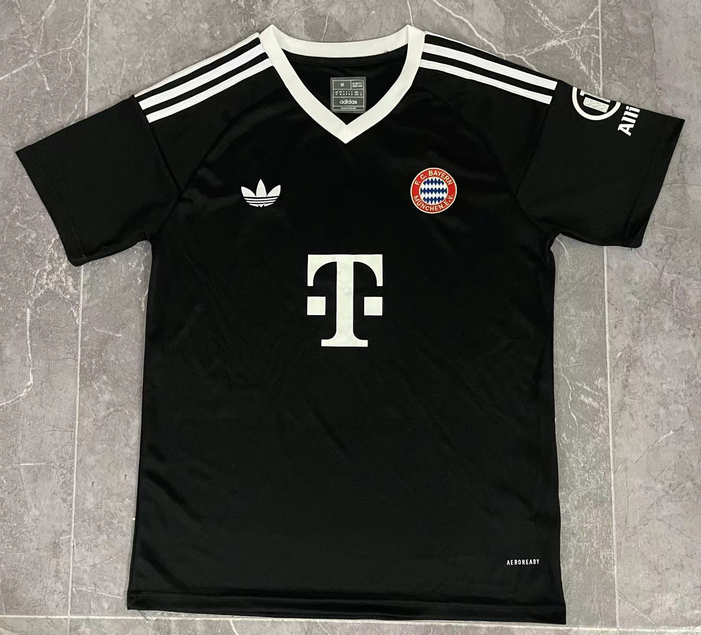 Maillot de gardien de but du Bayern 24/25