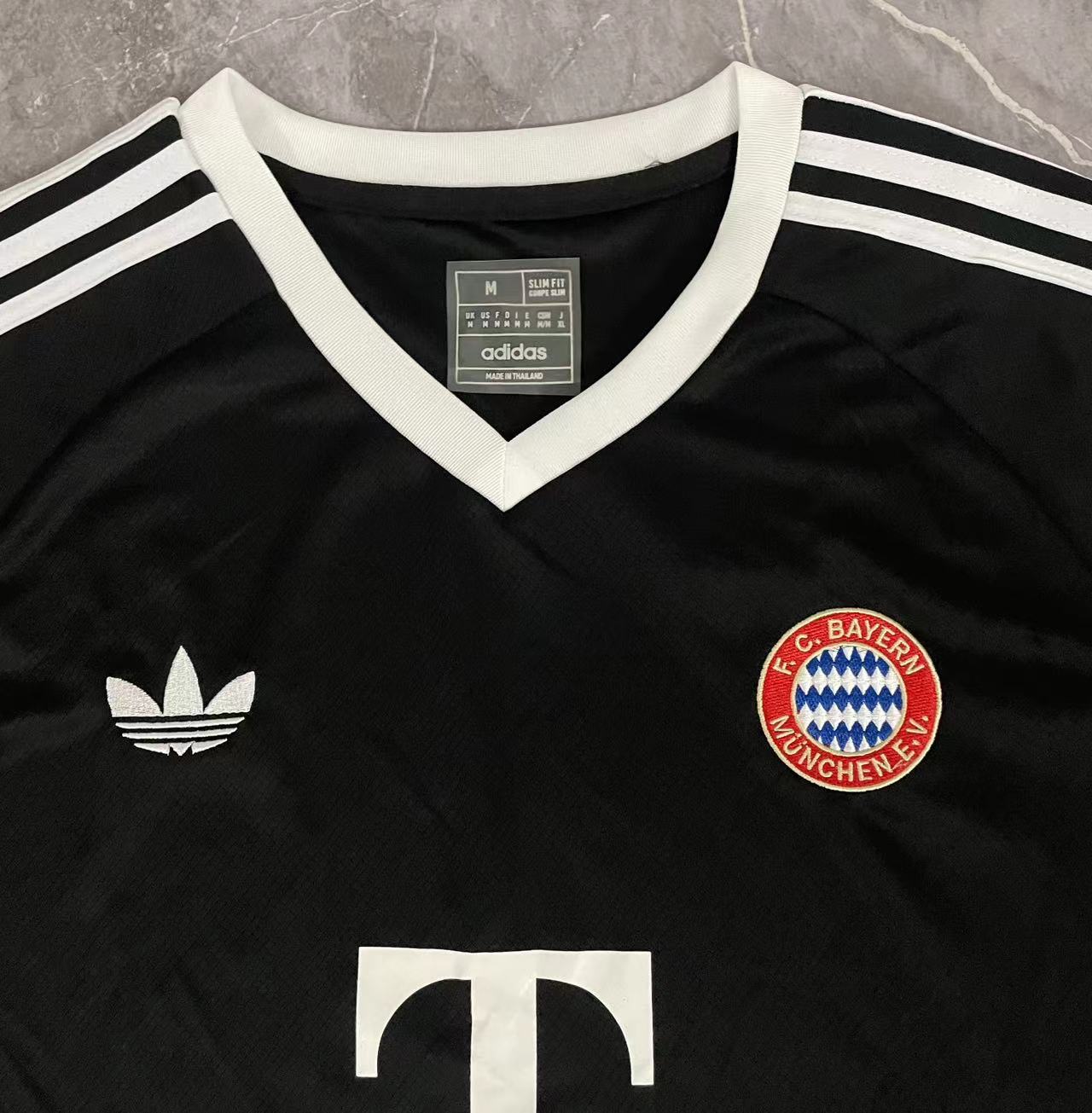 Maillot de gardien de but du Bayern 24/25