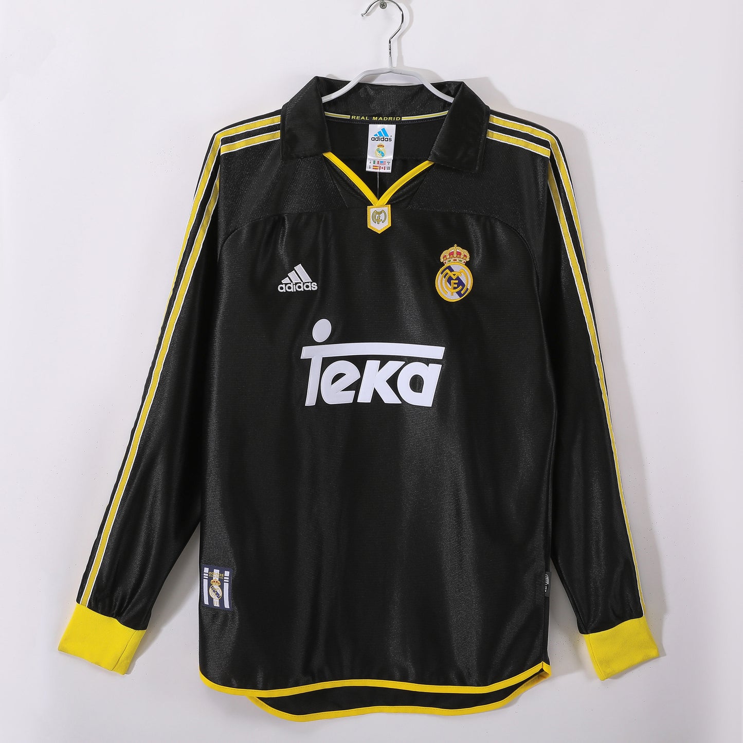 98/00 Real Madrid away long sleeved jersey