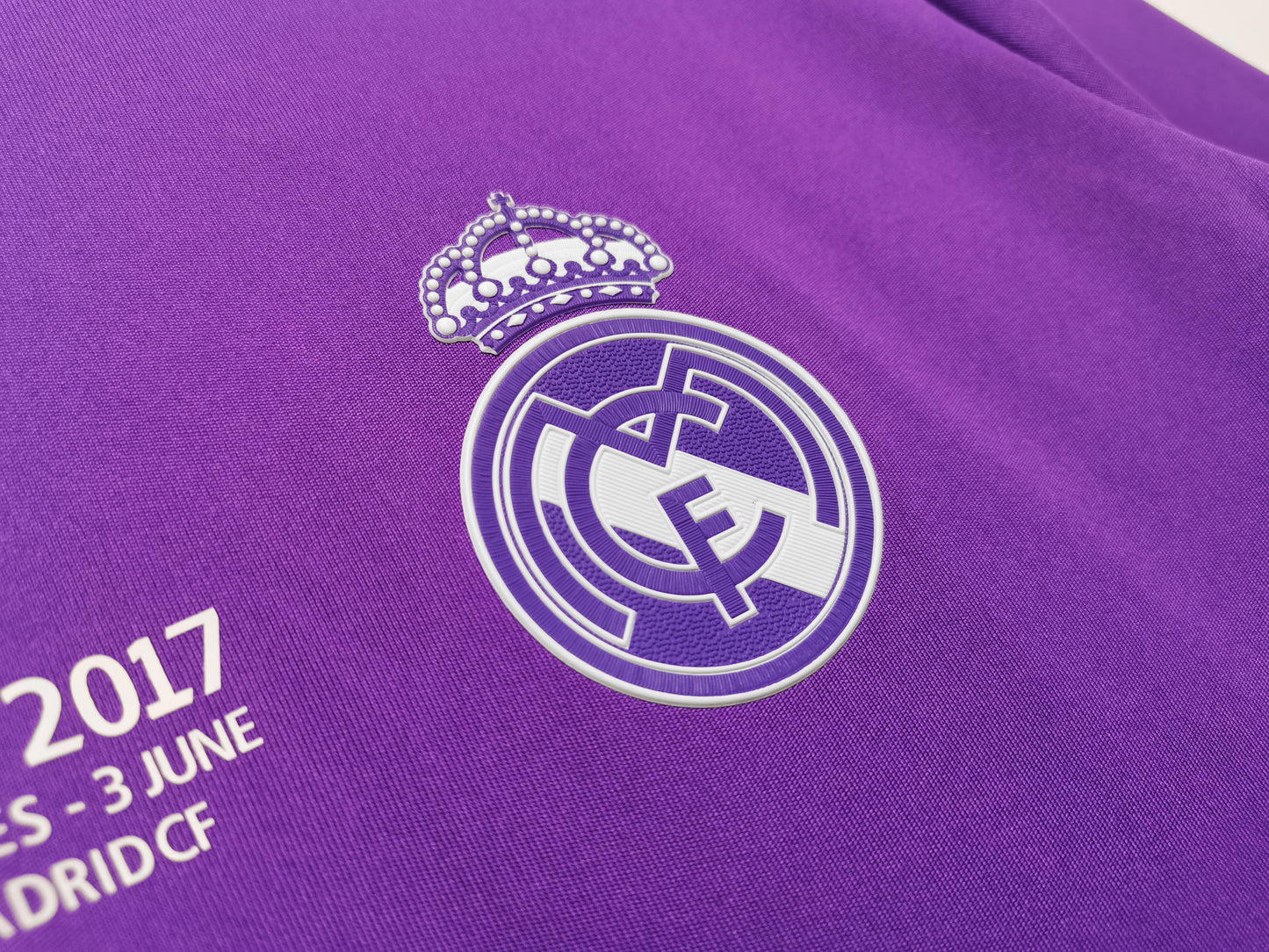 16/17 Real Madrid away jersey