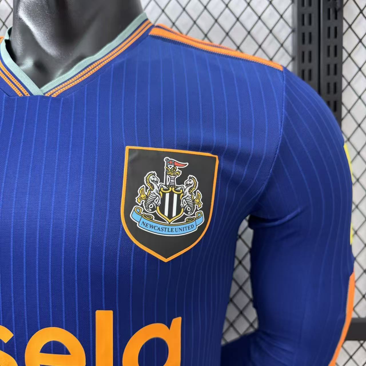 25/26 Newcastle second away long sleeved jersey