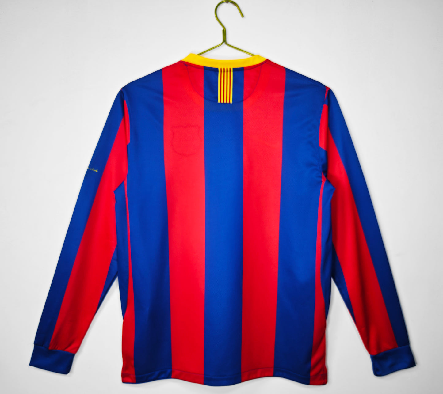 10/11 Barcelona home long sleeved jersey