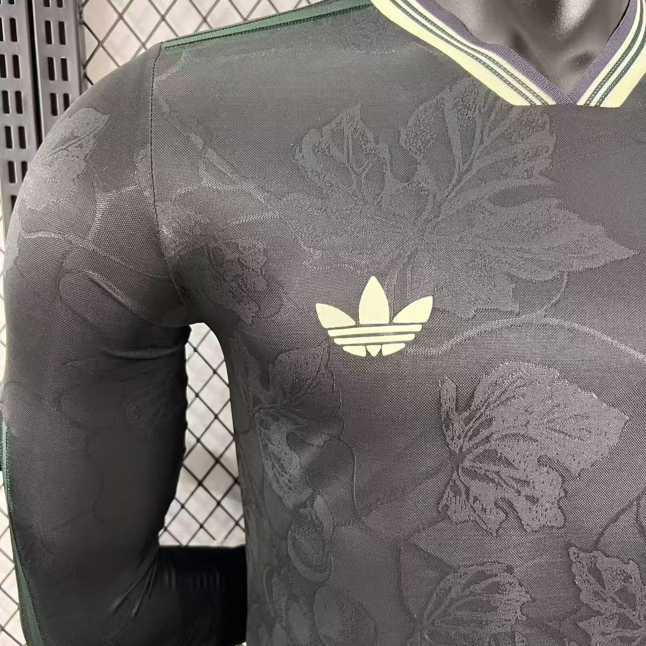 25/26 Juventus second away long sleeved jersey