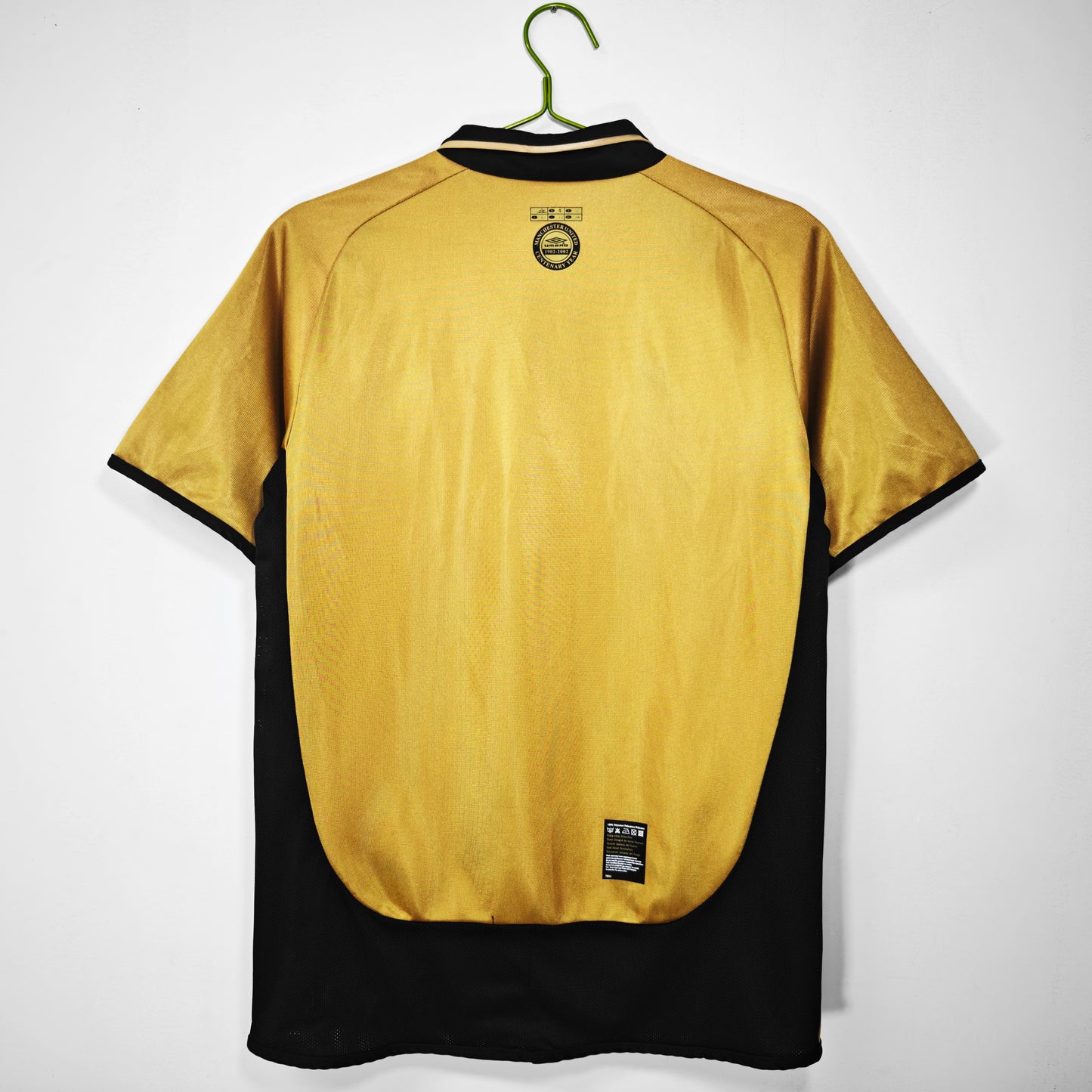 01/02 Manchester United Centenary Edition jersey (reversible)