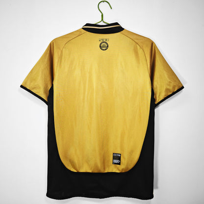 01/02 Manchester United Centenary Edition jersey (reversible)