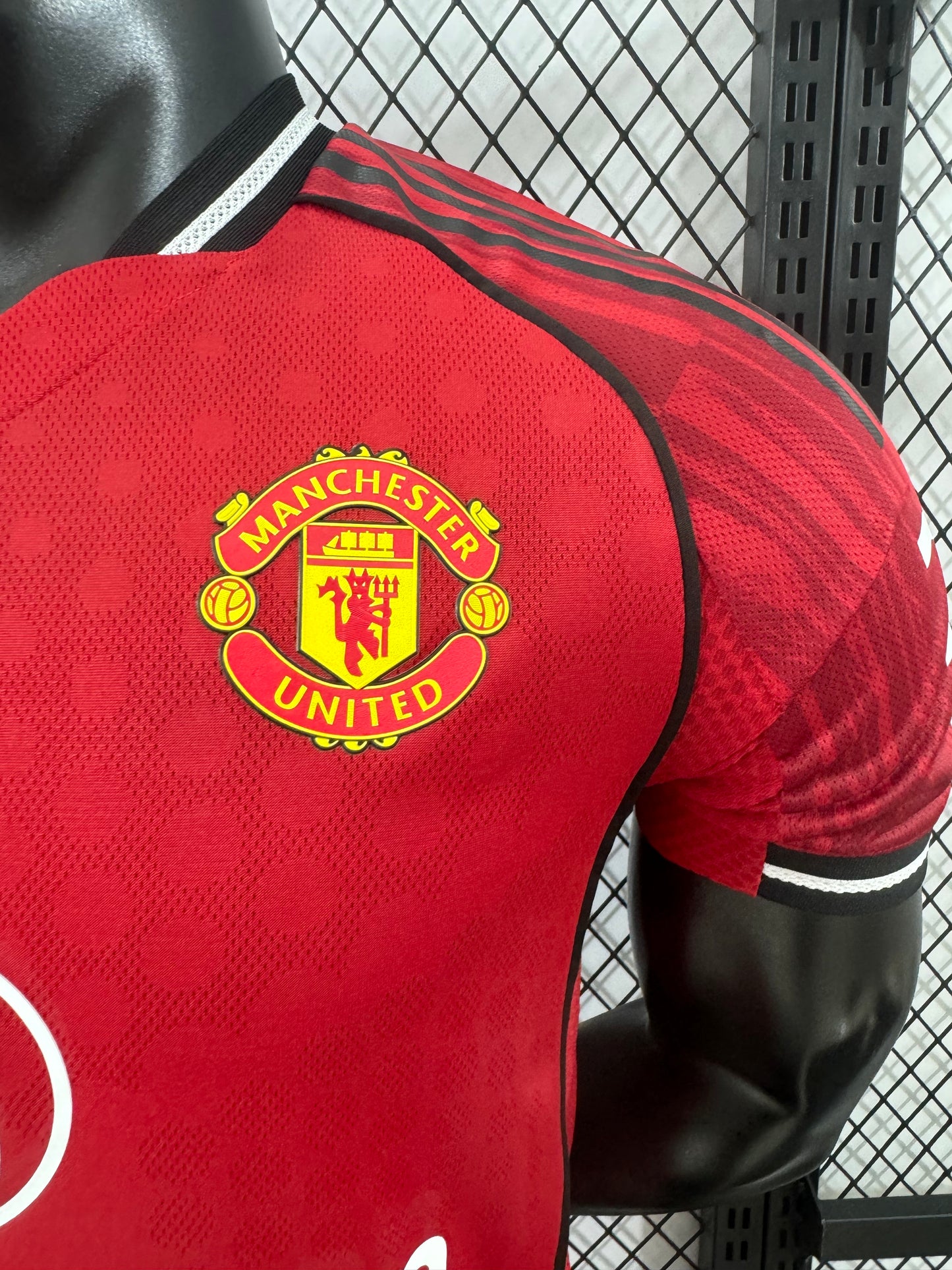 25/26 Manchester United home jersey