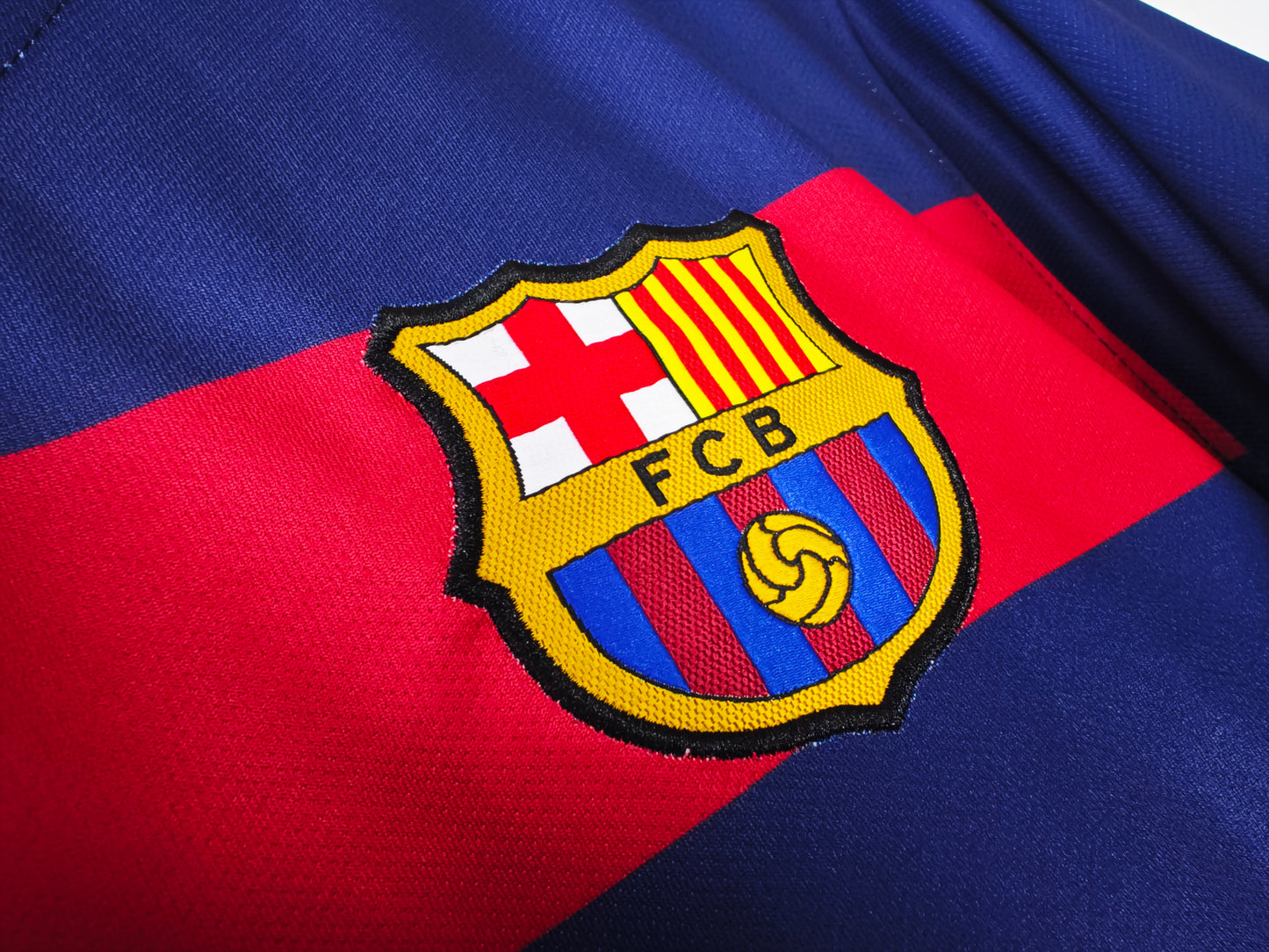 15/16 Barcelona home jersey