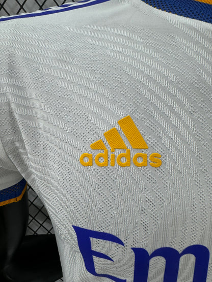21/22 Real Madrid home jersey