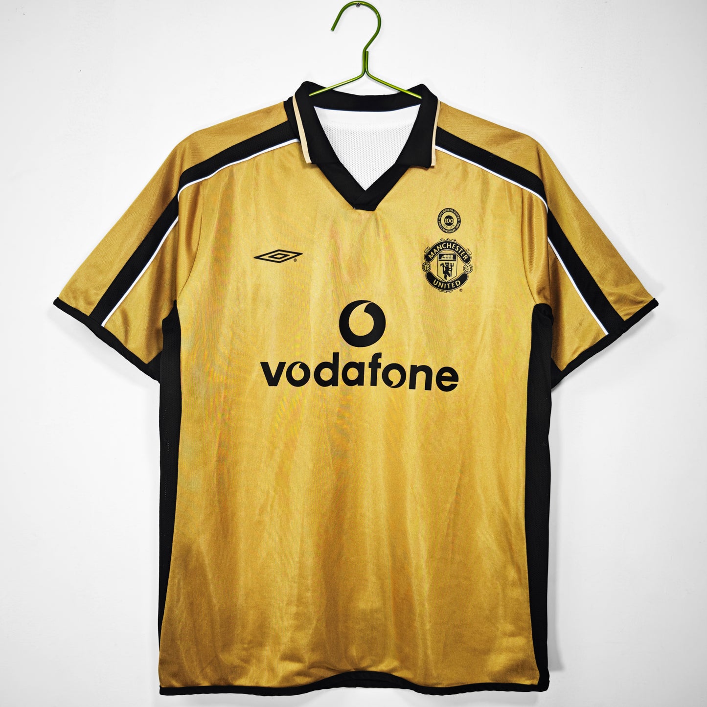 01/02 Manchester United Centenary Edition jersey (reversible)