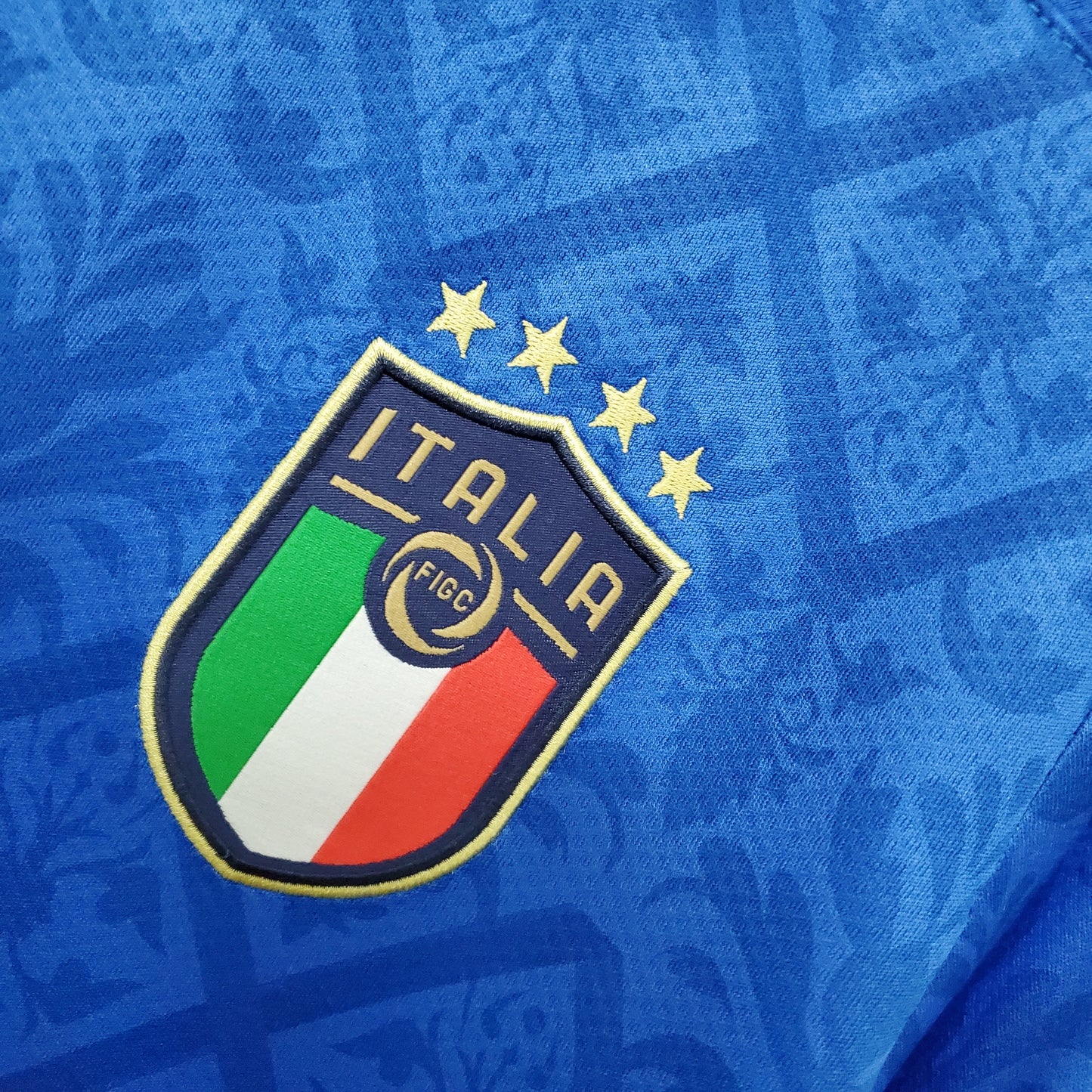 2020 Italy home jersey