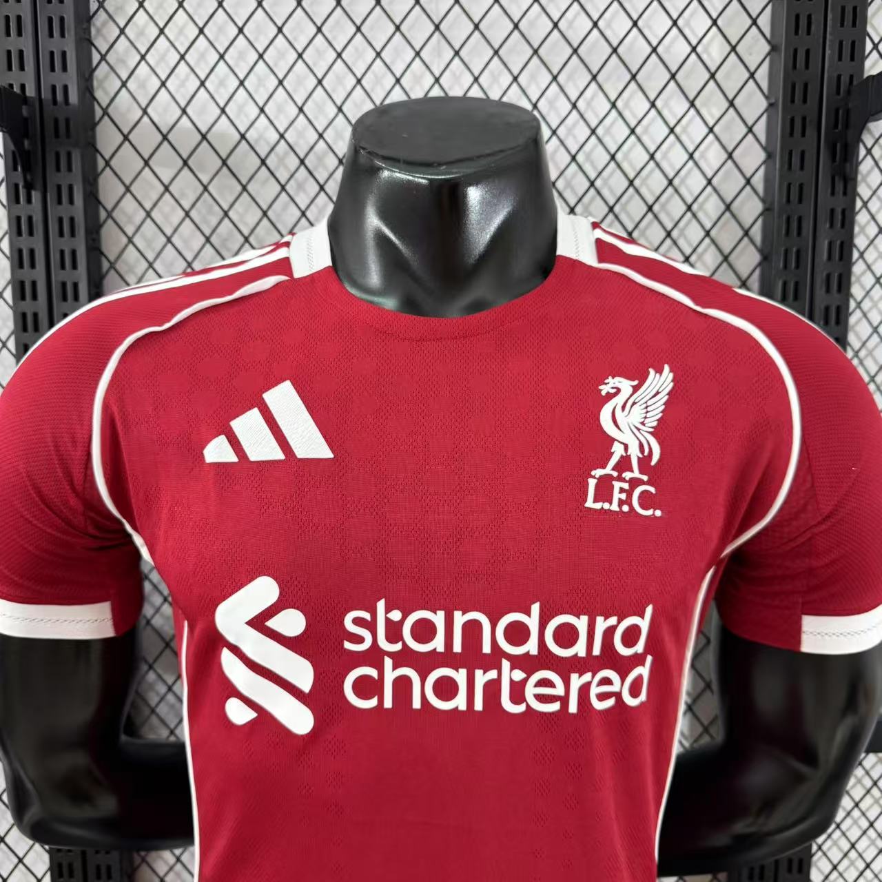 25/26 Liverpool home jersey